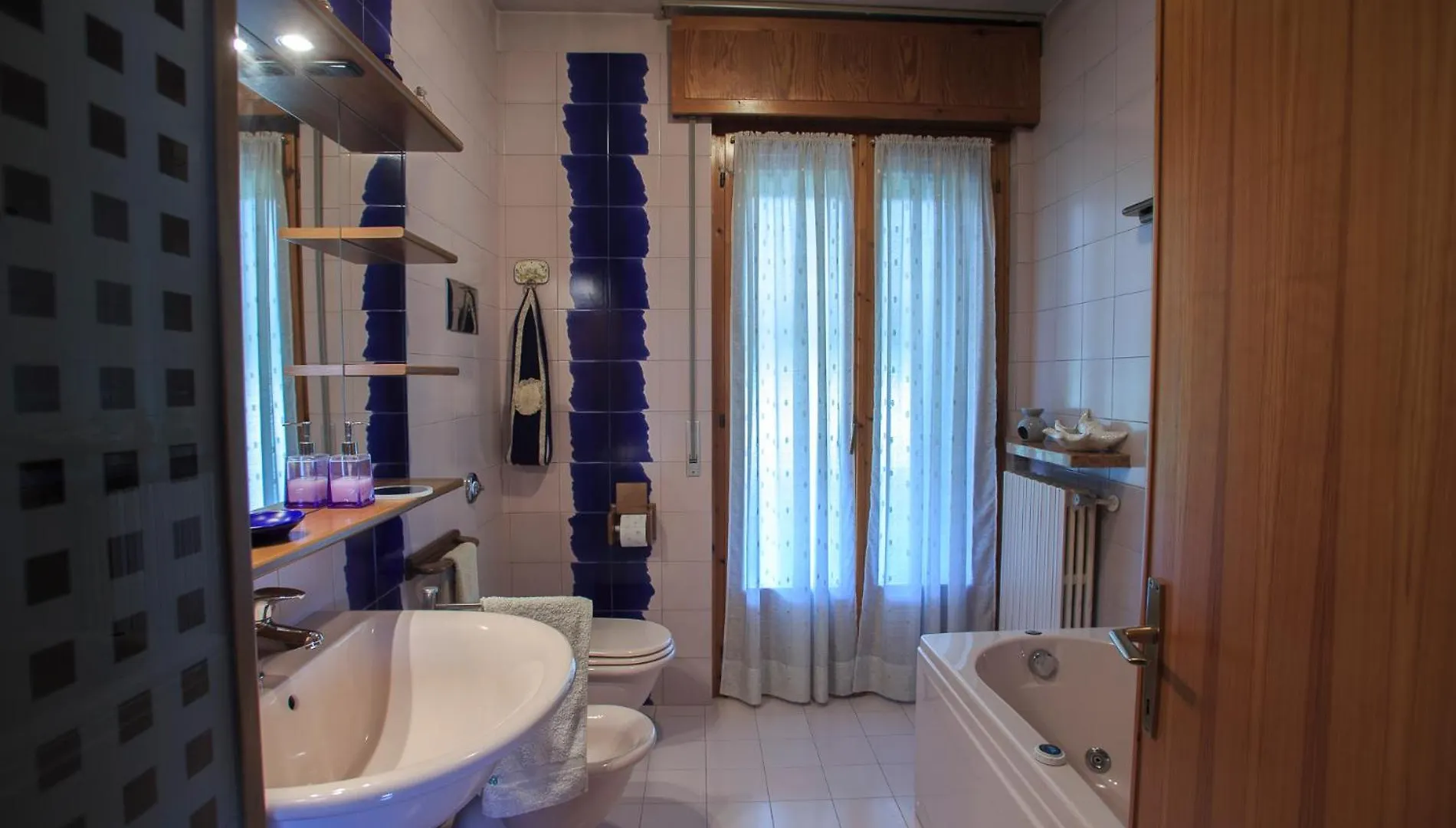 Villa Gemma Pai 0*,  Italia